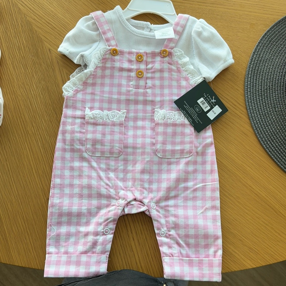 Pink vishy romper with t-shirt